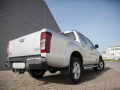 2015 Isuzu D-MAX rear lower view