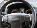 2015 Isuzu D-MAX steering wheel