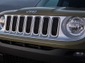2015 Jeep Renegade grille