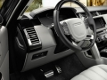 2015 Land Rover Range Rover interior front wheel