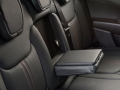 2016 Fiat Toro interior back view