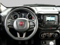2016 Fiat Toro interior