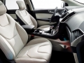 2016 Ford Edge interior codriver view