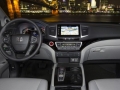 Interior 2016 Honda Pilot front dark