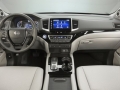 Interior 2016 Honda Pilot front light