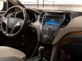 2016 Hyundai Santa Fe interior front view