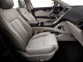 interior 2016 Lincoln MKX side light