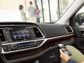 2016 Toyota Highlander Hybrid interior