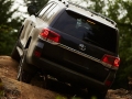 Exterior 2016 Toyota Land Cruiser rear
