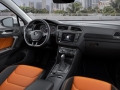 Interior 2016 Volkswagen Tiguan side