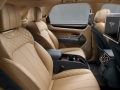 2017 Bentley Bentayga interior seats