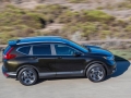 CR-V Side View - In motion