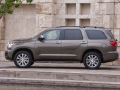 2018 Toyota Sequoia Side View