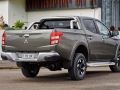 2017-Mitsubishi-Triton-design