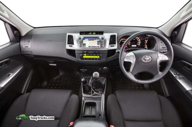 2014 Toyota Hilux interior