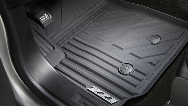 2015 Chevrolet Colorado mats