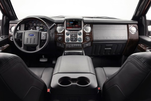 2015 Ford F-450 interior super duty