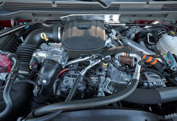 2015 GMC Sierra engine