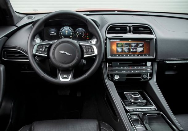 2015 Jaguar F-Pace interior