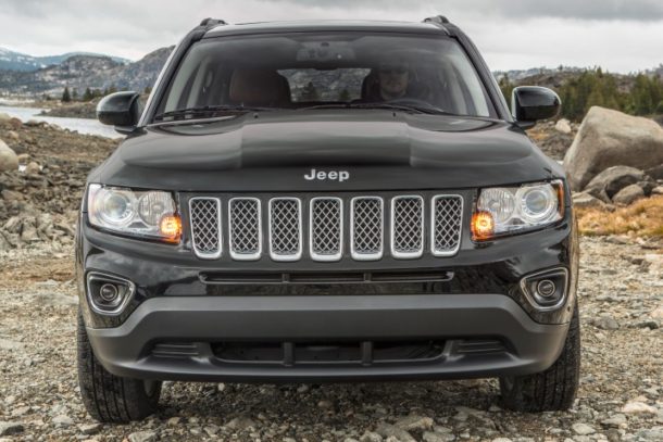 2015 Jeep Compass front view angle