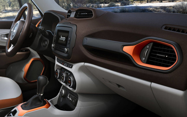 2015 Jeep Renegade interior