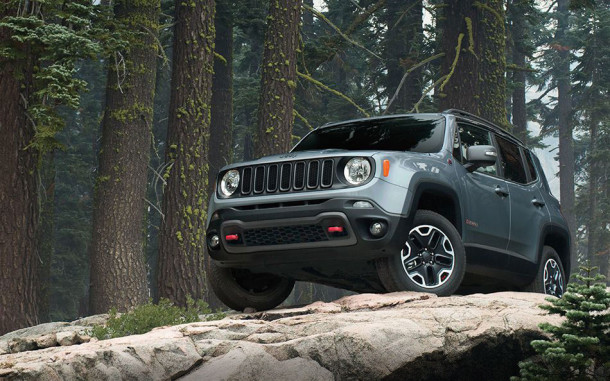 2015 Jeep Renegade lower view