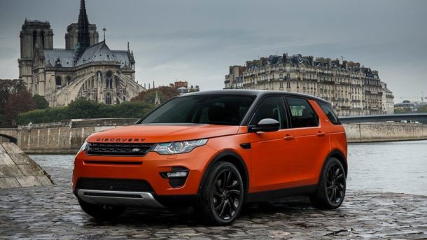 2015 Land Rover Discovery Sport red