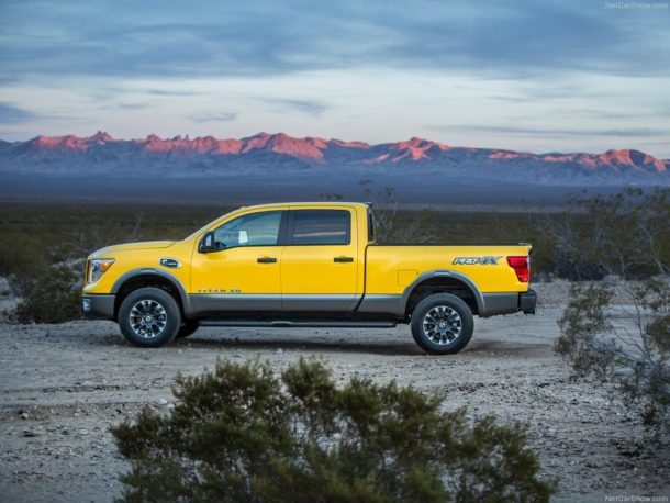 2015 Nissan Titan XD Side view