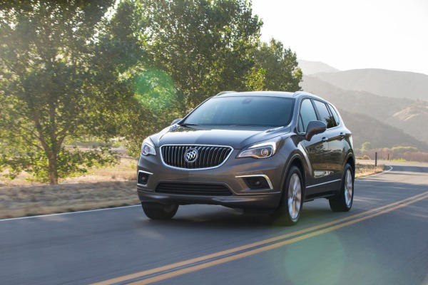 2016 Buick Envision front view