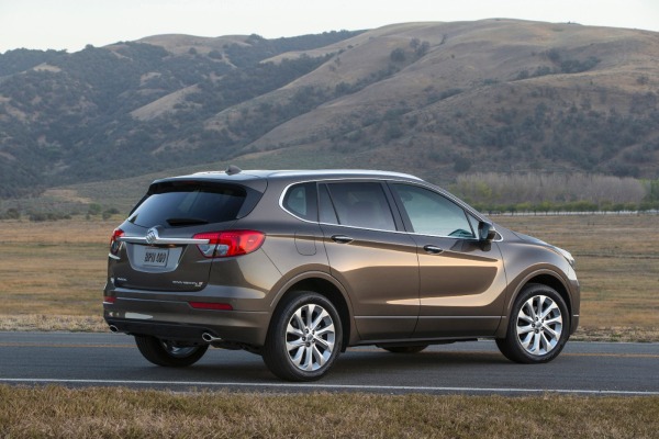 2016 Buick Envision side view