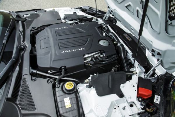 2016 Jaguar CX17 engine