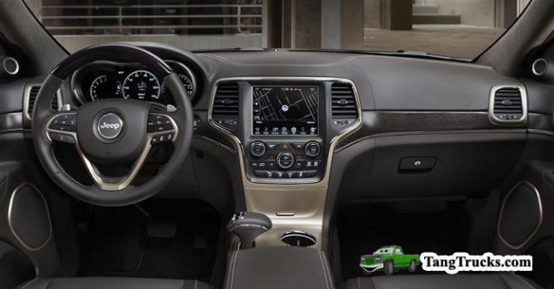 2016 Jeep Grand Cherokee interior