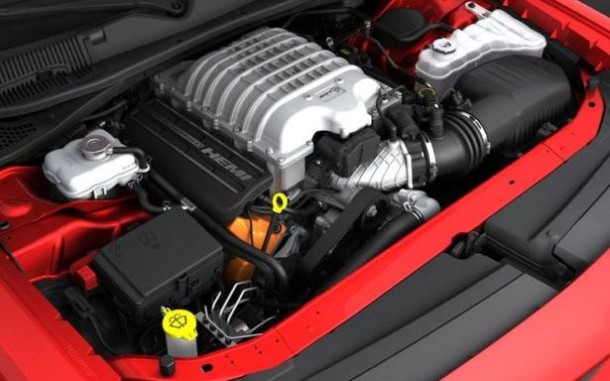 2016 Jeep SRT Hellcat engine