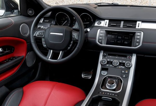 2016 Land Rover Range Rover Evoque interior