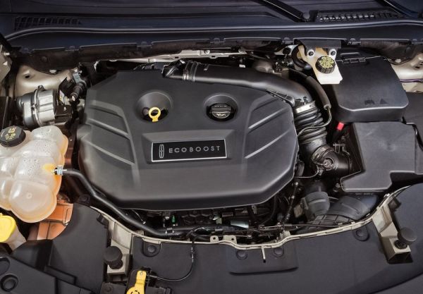 2016 Lincoln MKC engine