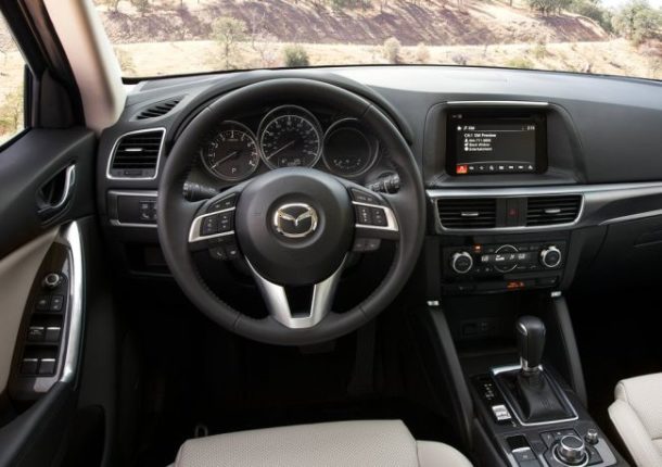 2016 Mazda CX-5 interior front view