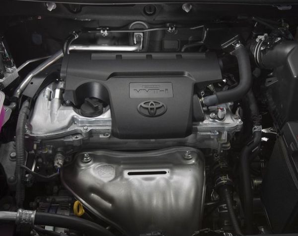2016 Toyota RAV4 engine