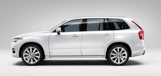 2016 Volvo XC90 side view