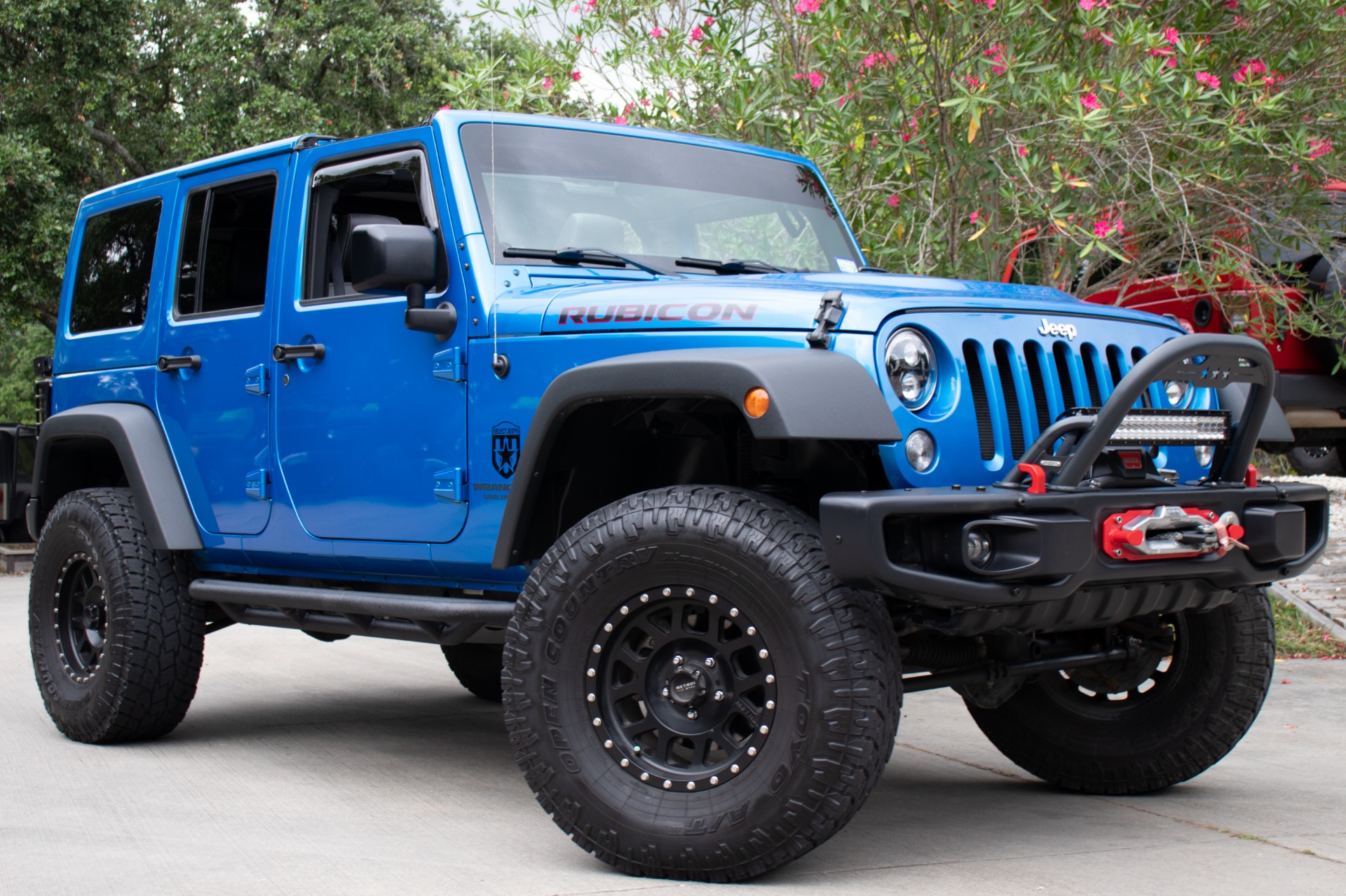 2016 Jeep Wrangler - Suv & Trucks 2023