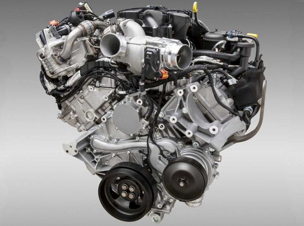 2017 Ford Super Duty engine