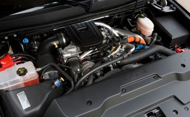 2017 GMC Denali 3500HD engine