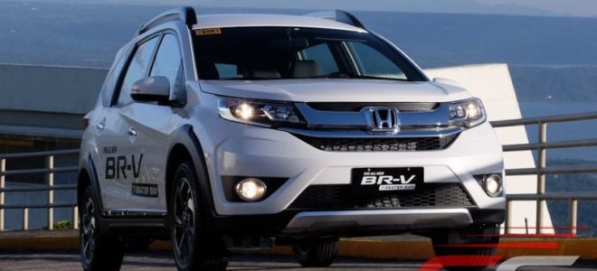 17 Honda Br V Review Specs Interior Price Mpg Fuel Consumption