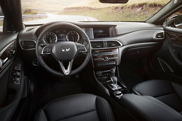 2017 Infiniti QX30 Interior