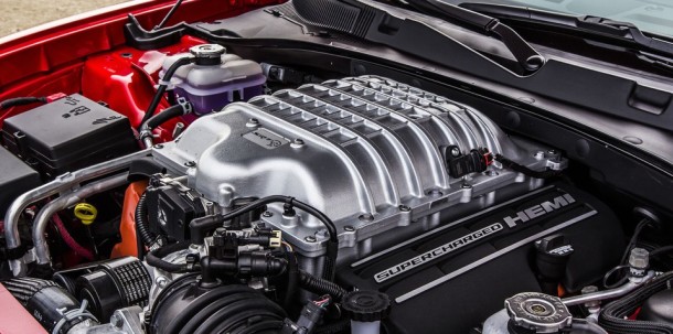 2017 Jeep Grand Cherokee Trackhawk engine