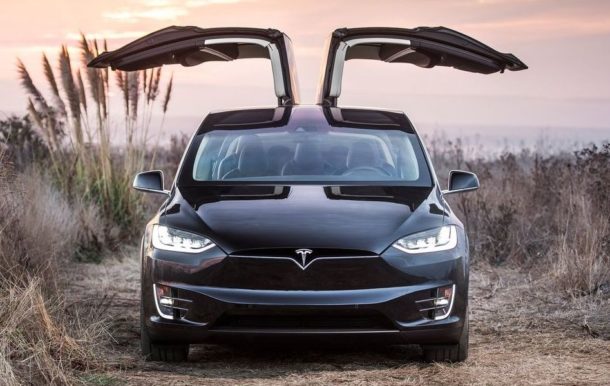 2017 Tesla Model X Front View Falcon Doors