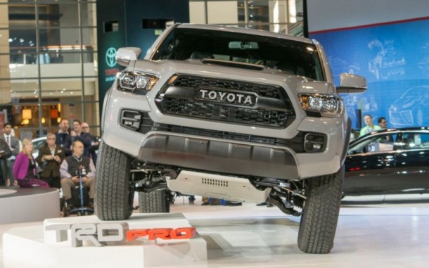 2017 Toyota Tacoma TRD Pro front