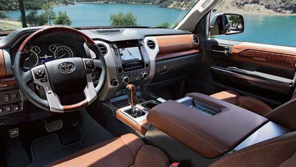 2017 Toyota Tundra Baja interior