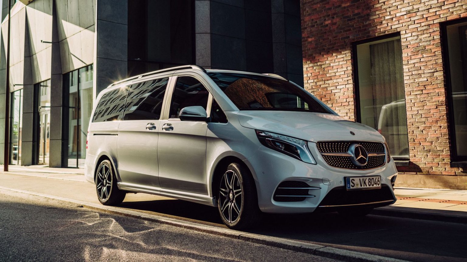 How to Choose the Best Car for Disabled Drivers? Suv & Trucks 2024